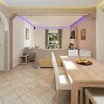 Erato With Private Swimming Pool Halikounas
