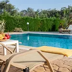 Erato With Private Swimming Pool * Halikounas