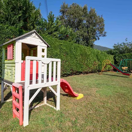 فيلة Erato With Private Swimming Pool *