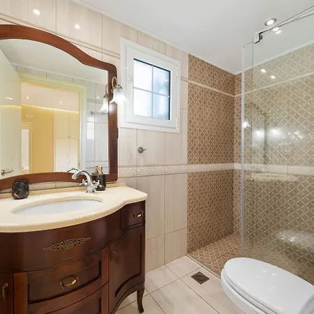 Erato With Private Swimming Pool * Corfu (city)