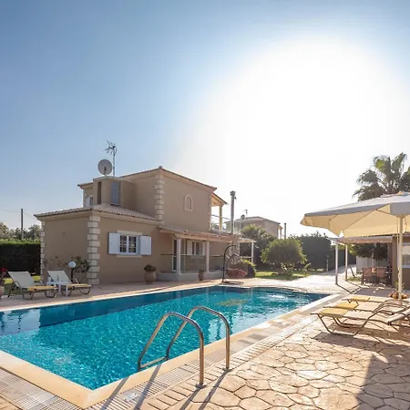 Villa Erato With Private Swimming Pool